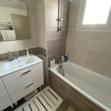 Recent House, Energy, 10 Mn From Bayonne